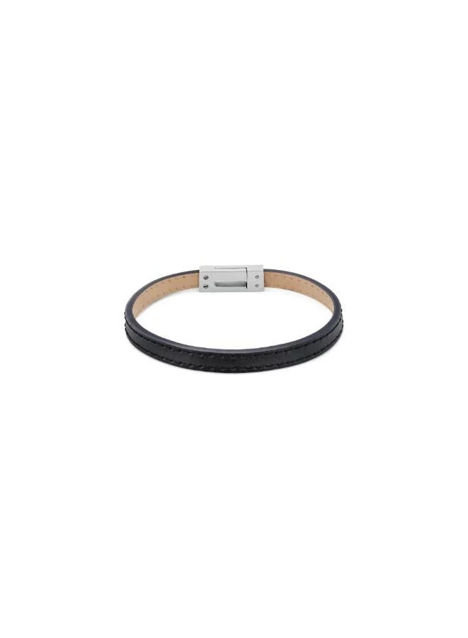 كالفن كلاين سوار مكشوف